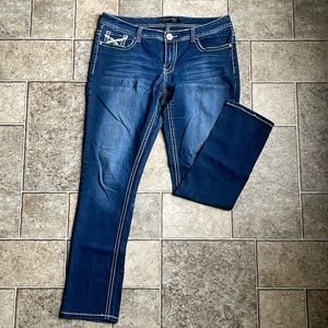 Twentyone Black by Rue 21